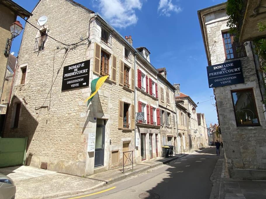 La Belle Cuvee - Plein Centre-Ville シャブリ エクステリア 写真